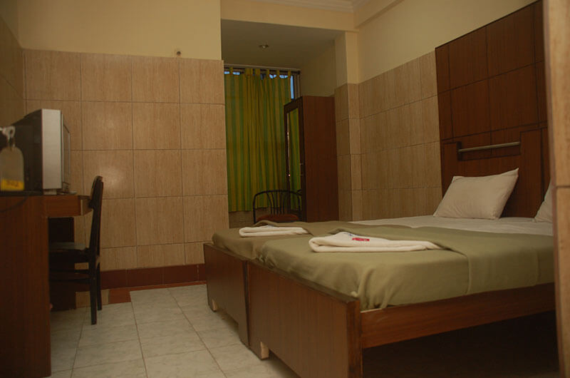 Hotel Haridwar-Deluxe Double Coat Room9