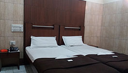 Hotel Haridwar-Deluxe AC Double Coat Room